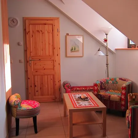 Rico Eglin Apartment *